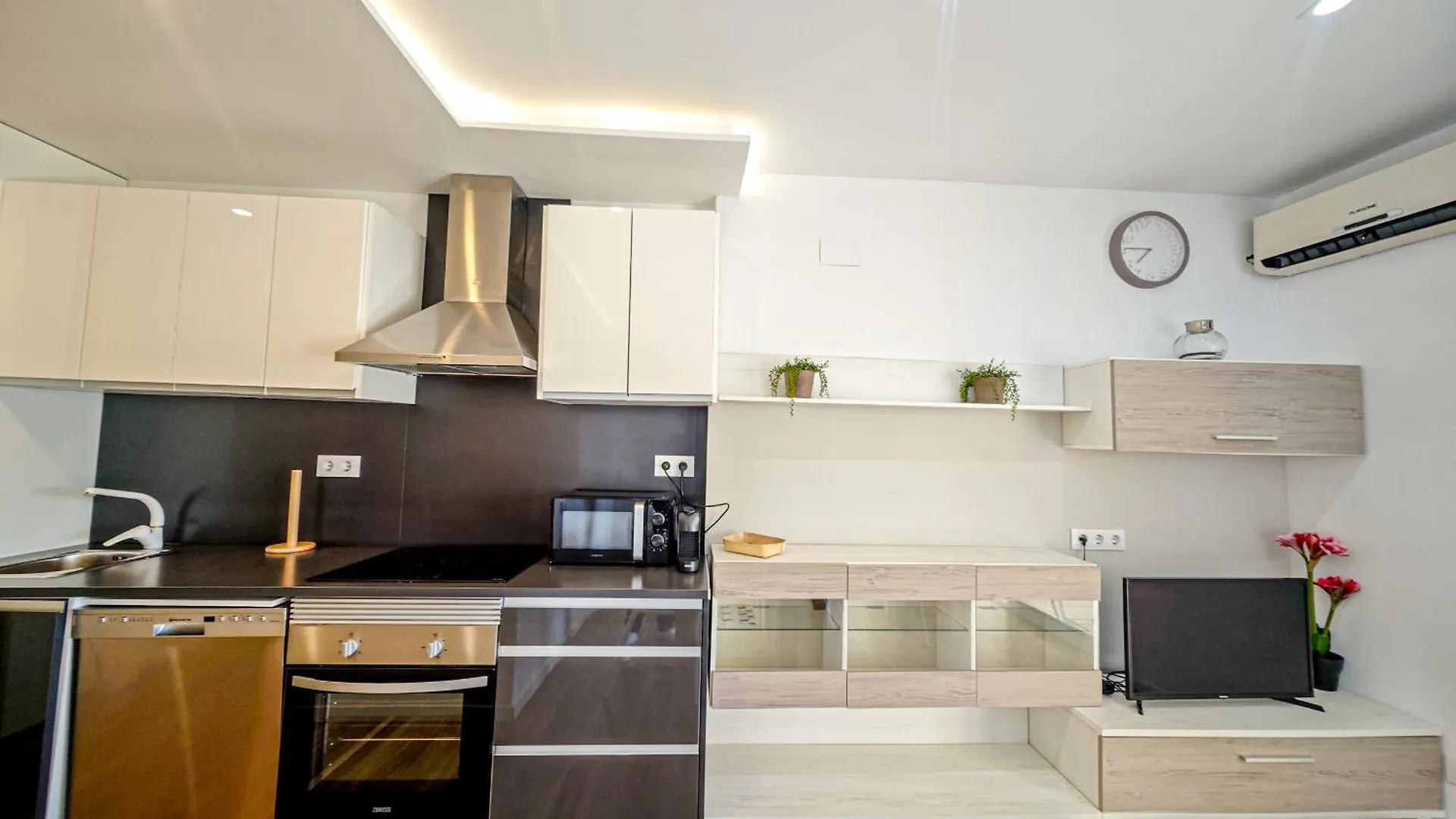 Blau Mar Cayo Coco - Only Families Apartment Cambrils 0*,  Spain