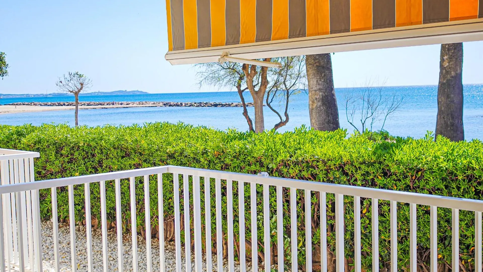 Blau Mar Cayo Coco - Only Families Apartment Cambrils 0*,  Spain